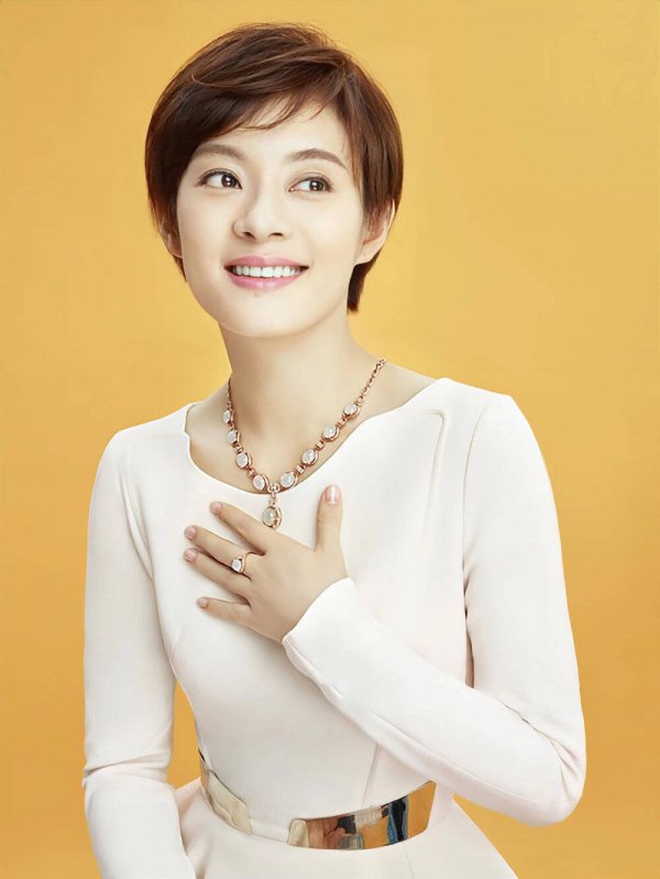 证券配资的条件 ＂娘娘＂孙俪《危险关系》造型翻车！生图流出腰变粗，这还是甄嬛传的她吗？